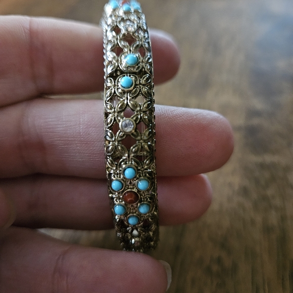 Turquoise Bracelet - Picture 4 of 11